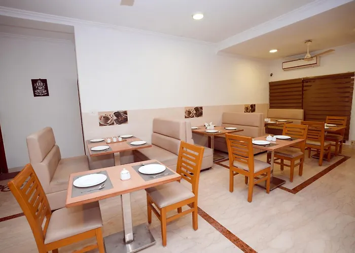 Avenue 11 Boutique Residences, Poes Garden Chennai