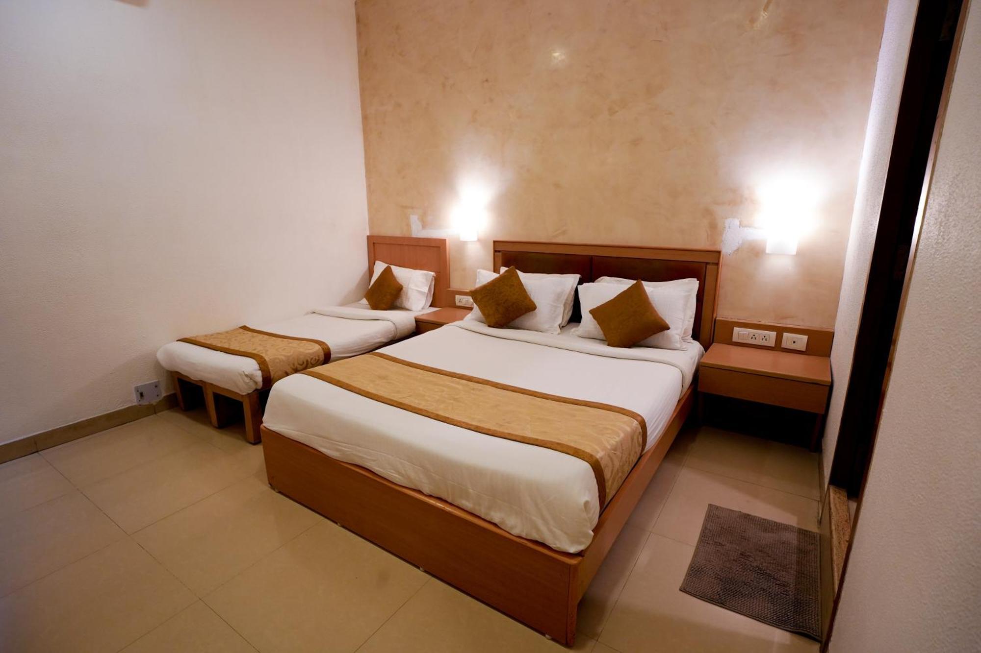 Avenue 11 Boutique Residences, Poes Garden Chennai