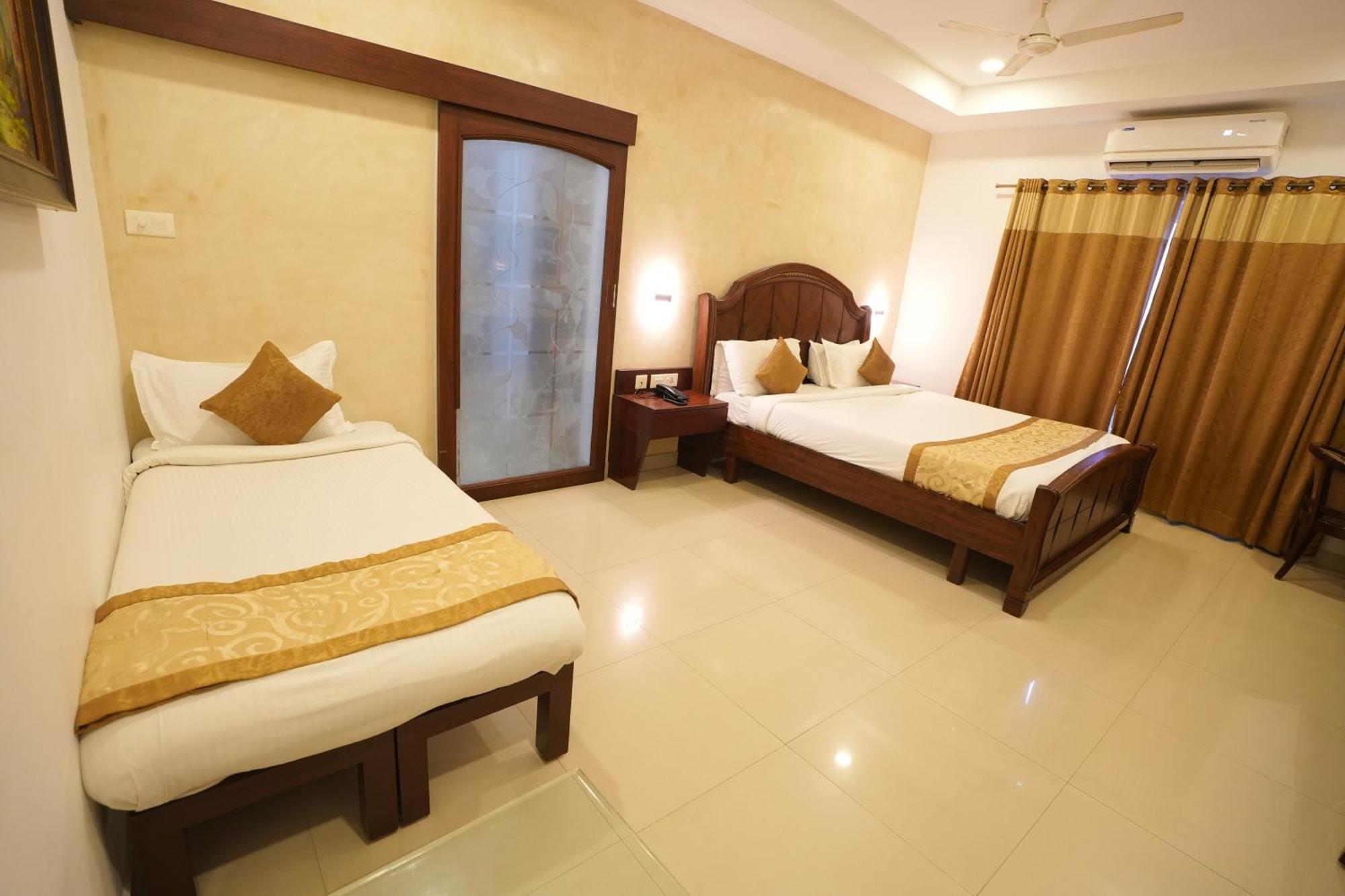 Avenue 11 Boutique Residences, Poes Garden होटल Chennai