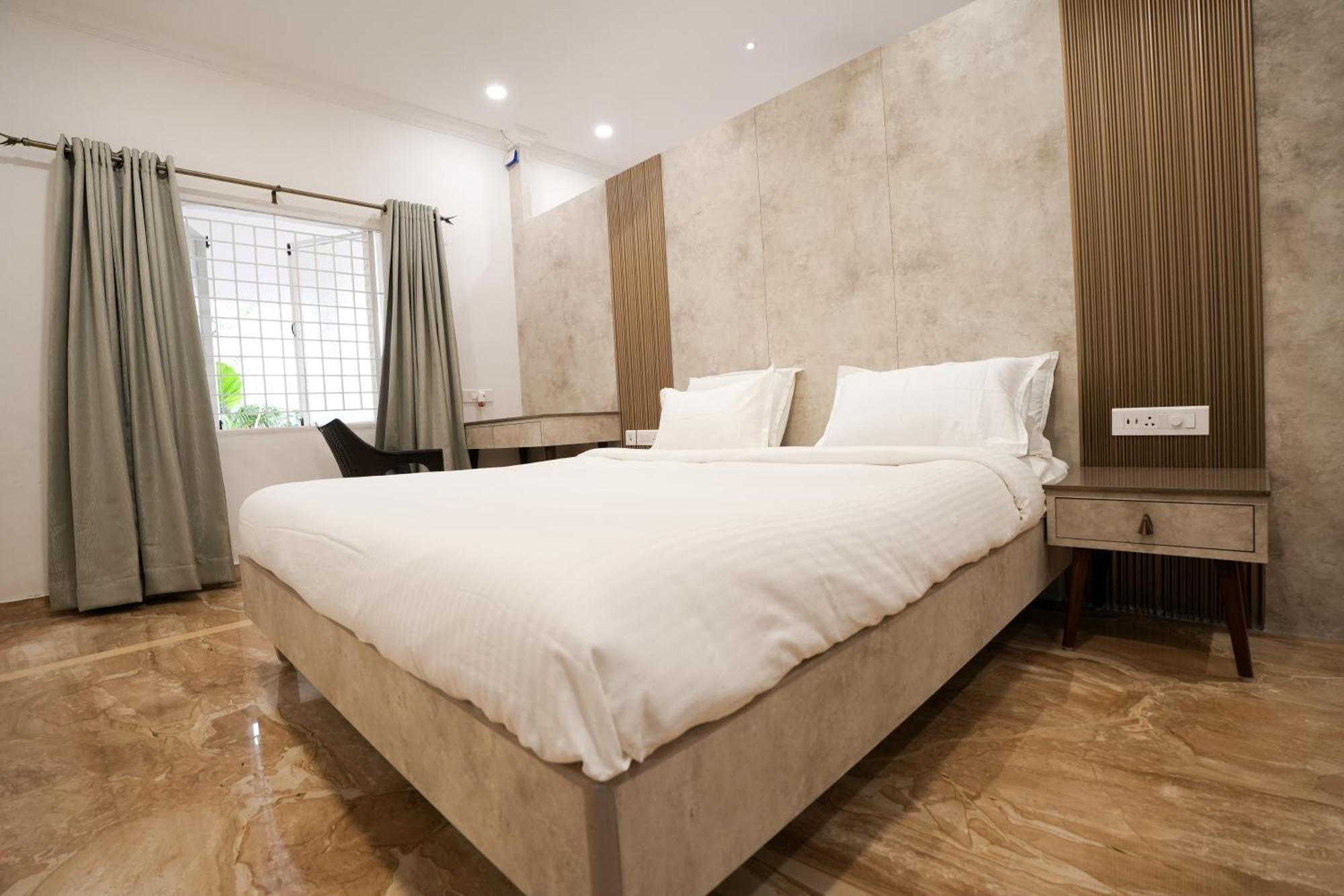 Avenue 11 Boutique Residences, Poes Garden होटल Chennai