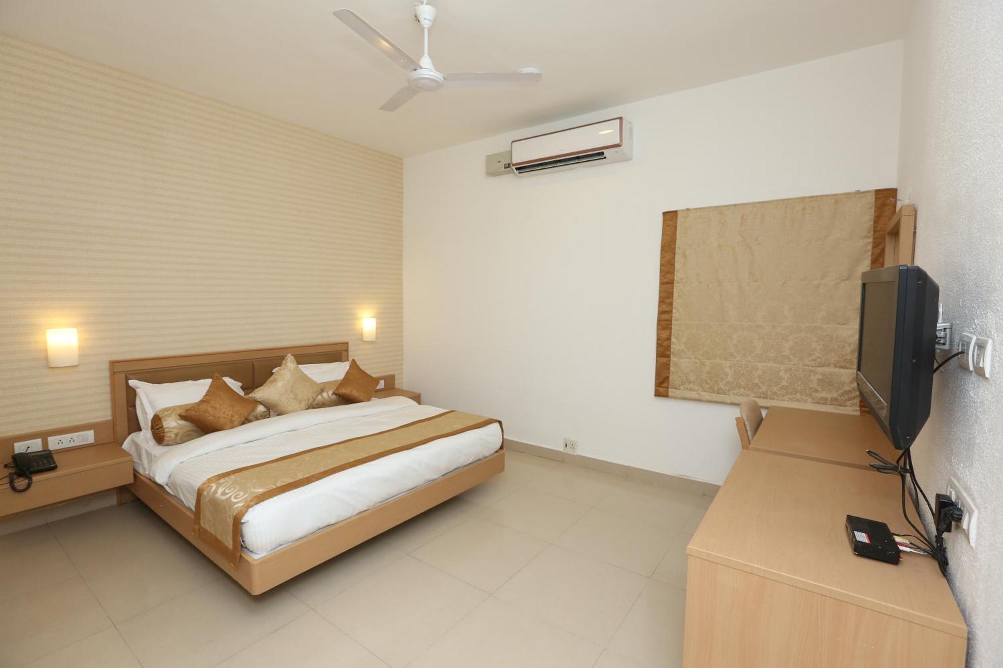 होटल Avenue 11 Boutique Residences, Poes Garden Chennai
